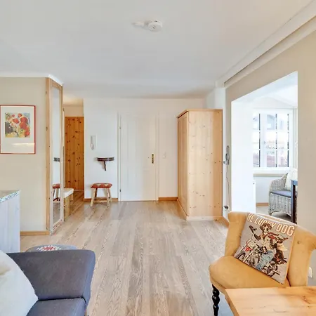 Design Anna * كيتزبوهيل