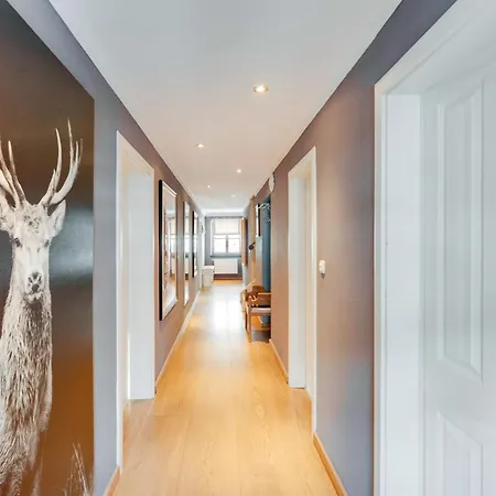 Anna Apartment