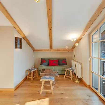 Anna Apartment