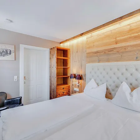 Design Anna شقة كيتزبوهيل