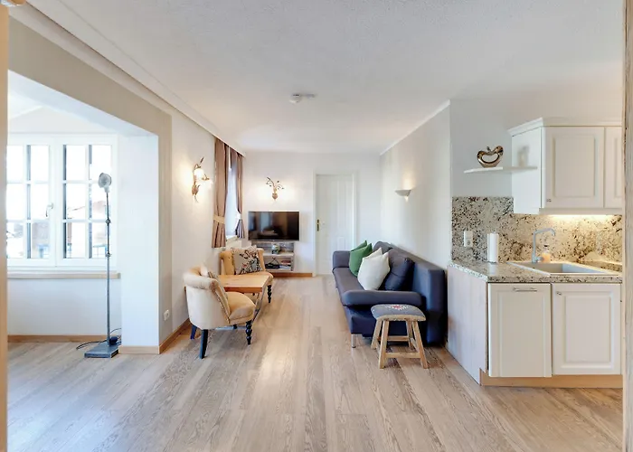 Design Anna Kitzbühel